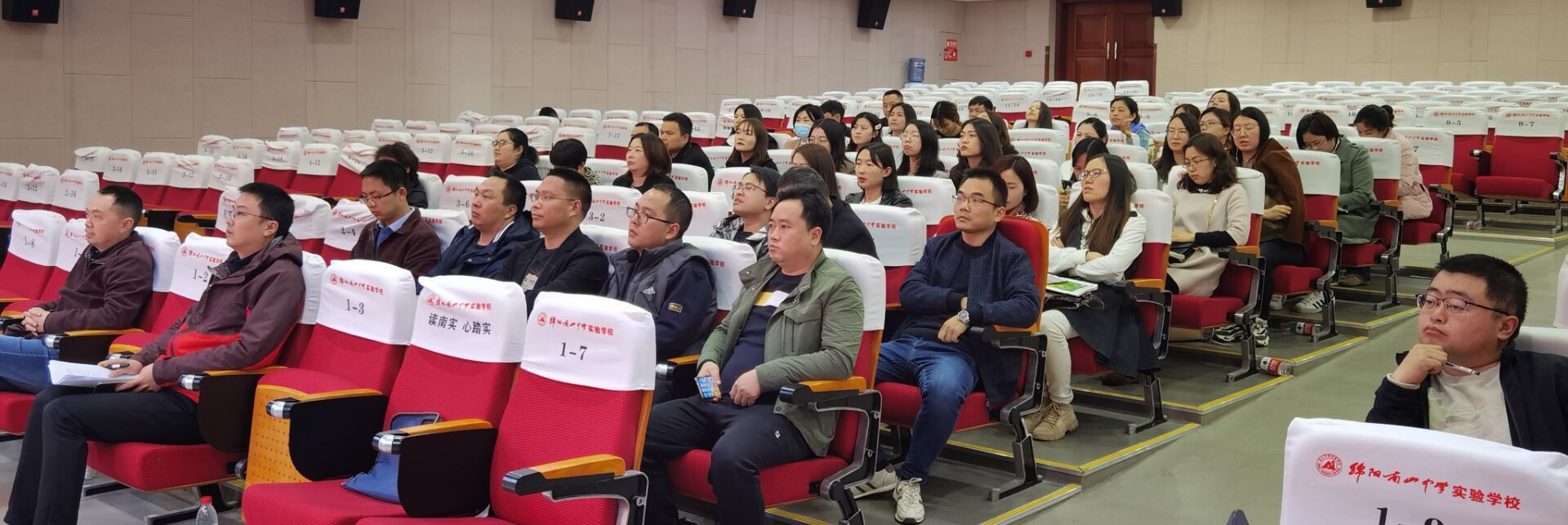學(xué)百年黨史，憶百件大事